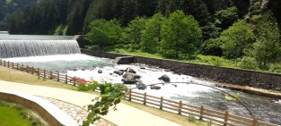 شلالات وأودية